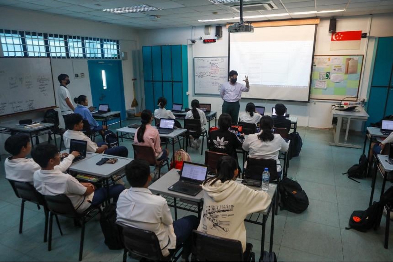 Singapore Tops OECD PISA Rankings in Maths, Science, and Reading